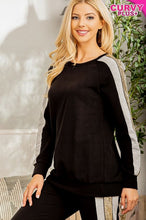 Load image into Gallery viewer, Sequin Detail Black Long Sleeve Relax Fit Top *Full Size Run*
